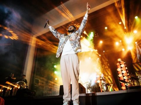 Emicida defende voto contra Bolsonaro no Rock in Rio