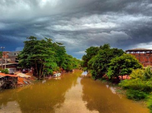 Rafael Monteiro, Guamá, TF, Belém: as imagens além da baía