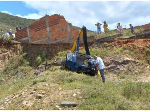 Helicóptero com deputado federal cai na Bahia