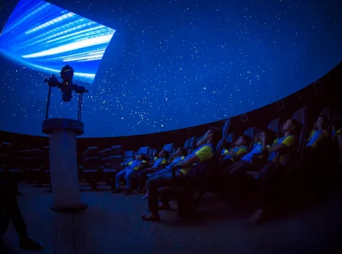 O estágio voluntário oferecerá oportunidade ao estudante de adquirir experiência e conhecimentos, sem vínculo empregatício. Foto: Divulgação/Ueoa