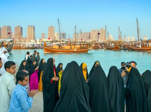 Qatar: flagelação e apedrejamento. Veja restrições do país