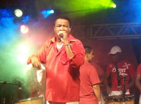 Clube do Remo presta homenagem a Silvinho da Beija Flor