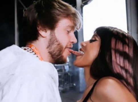 Anitta termina namoro e apaga fotos com Murda Beatz