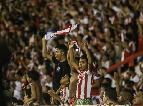 A torcida do Náutico deverá ver o time jogar ano que vem na Série C. Foto: @tiagocaldasfoto / CNC