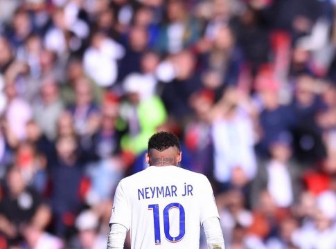 O julgamento no Tribunal Provincial de Barcelona é o mais recente capítulo de uma longa briga de Neymar e seu pai com o empresário Delcir Sonda, dono do Grupo DIS. Foto: Divulgação