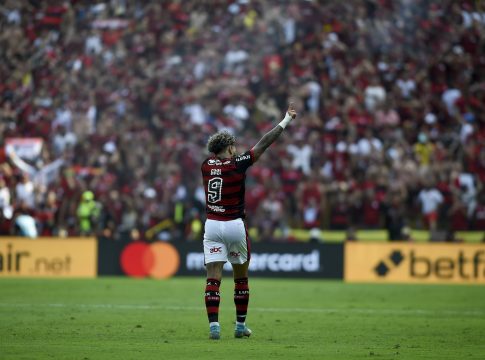Gabigol foi o herói da decisão no Equador. Foto: Marcelo Cortes / Flamengo