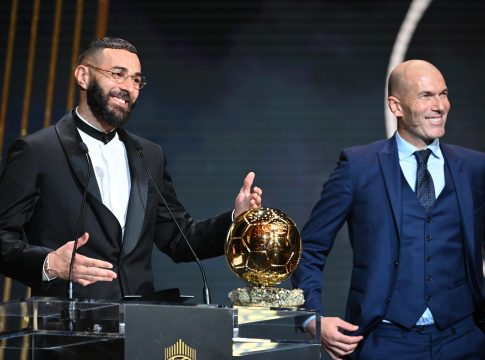 Benzema era o favorito e se junta ao seleto grupo de franceses que ganharam a Bola de Ouro, como Zidane. Foto: Divulgação