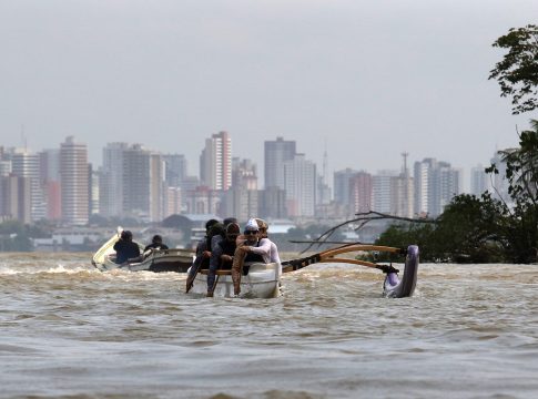 Prática da canoagem cresce em Belém