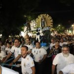 Traslado dos carros é a primeira das romarias. Foto celso Rodrigues/ Diário do Pará.