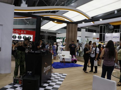 Mais de 30 mil pessoas visitaram os estandes de diversas empresas no evento.  FOTO: Antônio Melo