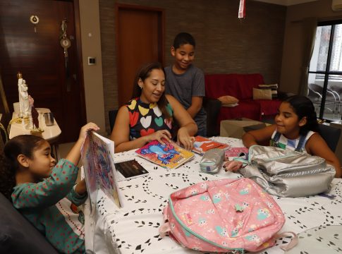 Negociação antecipada com escolas pode garantir descontos