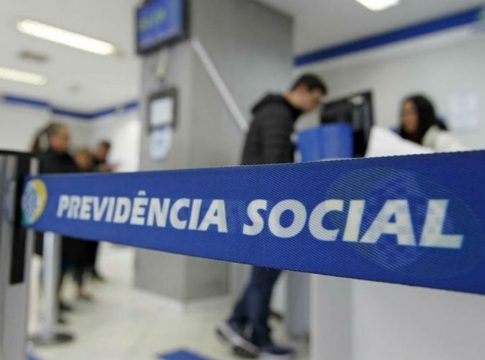 A abertura do novo canal de atendimento faz parte da estratégia do órgão de ampliar o uso do Atestmed, sistema online que dispensa a perícia presencial. Foto: AGÊNCIA BRASIL