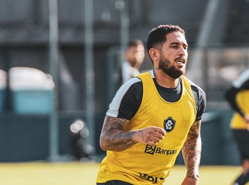 O jogador paraense Leandro Carvalho foi detido na última sexta-feira (19) por não pagamento de pensão alimentícia, em Belém. Foto: Samara Miranda/Remo