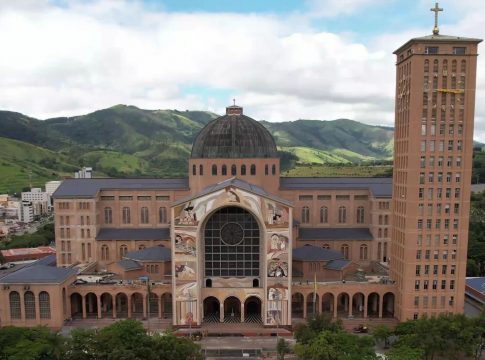Vista do Santuário Nacional de Aparecida