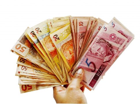 Veja um passo a passo para chegar no patrão e pedir um aumento. Foto: Pixabay