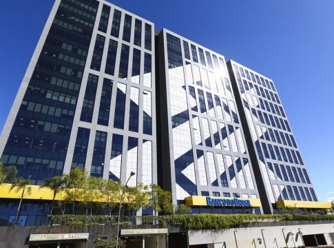 Quer trabalhar em uma empresa do grupo Banco do Brasil sem passar por concurso público? A BB Seguridade tem vagas