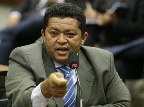 O senador paraense Beto Faro foi indicado pelo Partido dos Trabalhadores (PT) para comandar a bancada do partido no Senado em 2024.