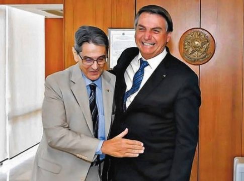 Em maio, durante interrogatório na Justiça Federal, Jefferson disse que os 60 disparos de carabina que realizou miraram apenas a viatura da PF. Foto: Divulgação
