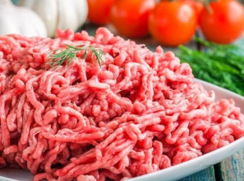 Reduzir em 30% o consumo de carne vermelha já diminui o risco de diabetes 2, câncer e doenças cardiovasculares; entenda