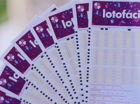 O concurso 3396 da Lotofácil foi realizado na noite desta terça-feira (20), com um prêmio estimado em R$ 1,8 milhão.