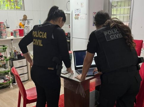 Durante as buscas foram apreendidos dispositivos eletrônicos, os quais foram encaminhados para perícia e serão anexados ao inquérito policial. Foto: Polícia Civil do Pará/divulgação