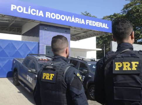 Eles foram aprovados em concurso público. Foto: Agência Brasil
