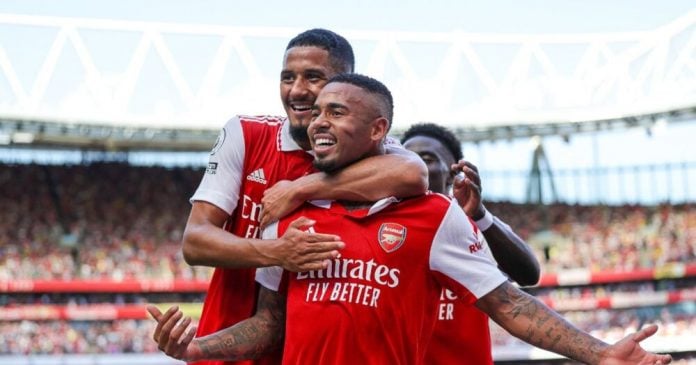 Flamengo monitora Gabriel Jesus e pode tentar atacante em janeiro, visando fortalecer o elenco para a Copa do Mundo de 2026.