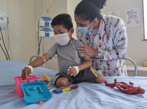 Leandro Valente fez jus ao sobrenome e teve alta após receber um rim novo. Foto: Ascom/Santa Casa