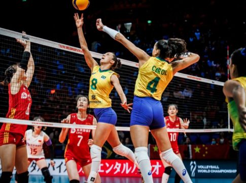 Brasil bate China de virada no mundial feminino de vôlei