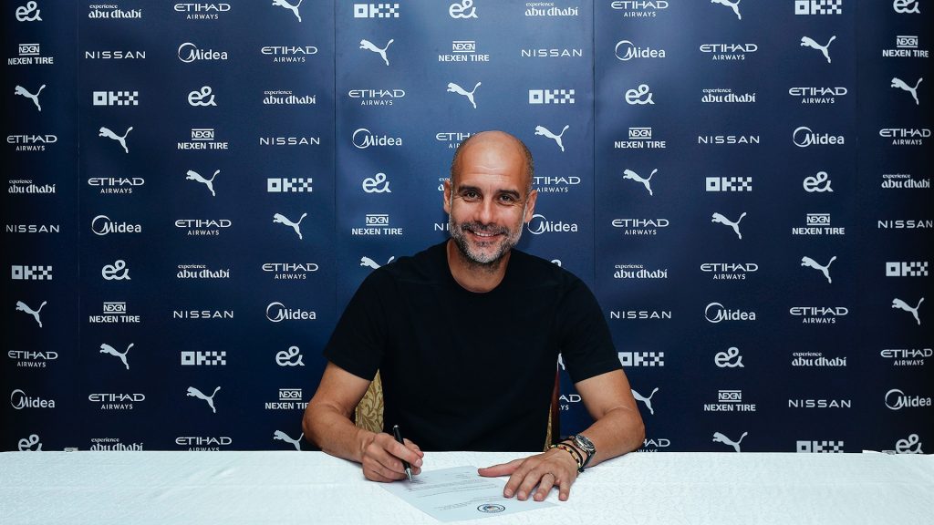 Pep Guardiola assinou uma extensão de contrato de dois anos com o Manchester City. Foto: Divulgação