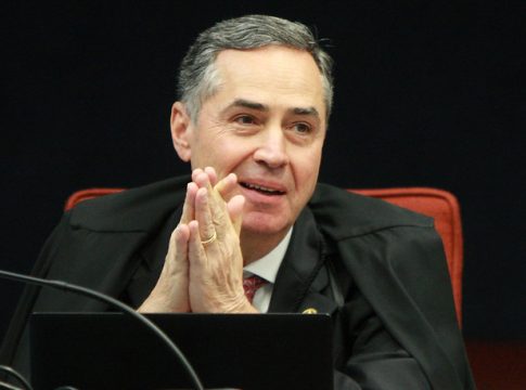 o ministro Luís Roberto Barroso perdeu a paciência com um manifestante e disse: "Perdeu, mané, não amola!". Foto: Nelson Jr./SCO/STF