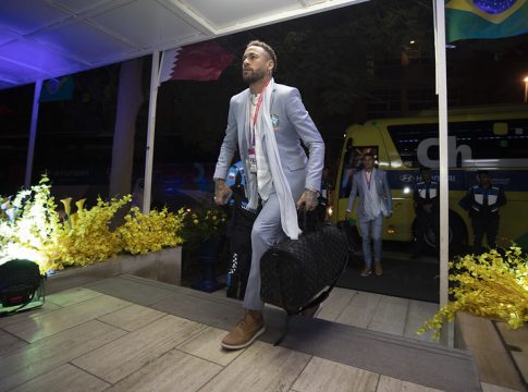 A seleção brasileira confirmou que Neymar teve febre na segunda-feira (28) na concentração da seleção brasileira em Doha, no Qatar. Foto: Lucas Figueiredo/CBF