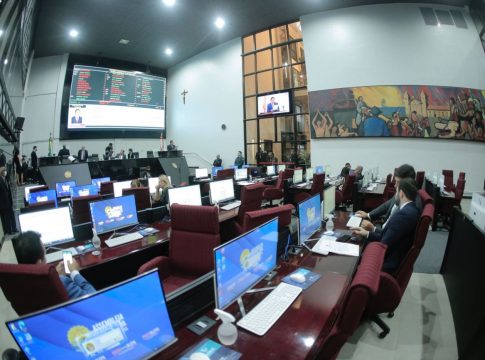 Projeto aprovado pelas comissões da Alepa permite a prorrogação dos contratos temporários a partir de dezembro deste ano 2022. Foto: Alepa