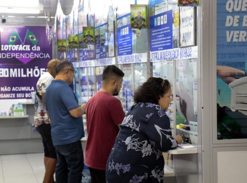 A Caixa anunciou nesta segunda-feira (10) que aumentará o valor das apostas de seis dos seus jogos lotéricos. Foto: Celso Rodrigues/ Diário do Pará.