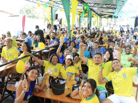 Belém,Pará, Brasil, caderno cidade-  Movimentação: Jogo do Brasil.
Bar Av. Duque.
28/11/2022 foto celso Rodrigues/ Diário do Pará.
