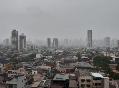 Belém amanheceu sob forte chuva e previsão não é boa para o restante do dia. Foto: Divulgação