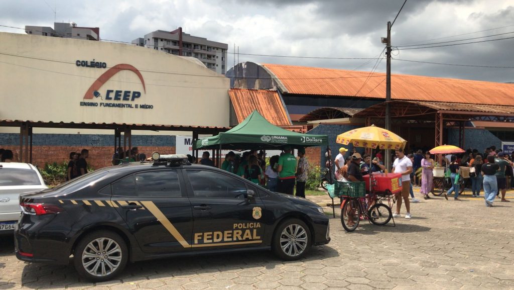 Os mandados em aberto foram expedidos pelas Justiças do Amapá e Pará, por crimes de roubo qualificado, extorsão qualificada, estelionato e associação criminosa. Os três presos foram encaminhados ao Sistema Prisional do Pará. Foto: PF/divulgação