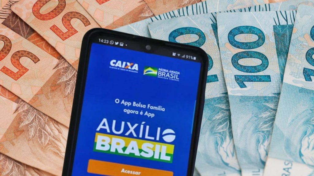 O pagamento do Auxílio Brasil de novembro começa a ser feito pela Caixa Econômica Federal nesta quinta-feira, dia 17. Foto: Divulgação