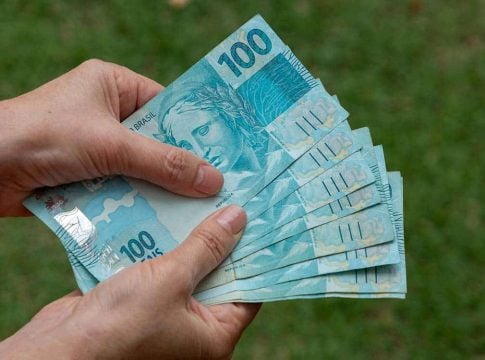 Cerca de 87,7 milhões de brasileiros serão beneficiados com rendimento adicional, em média, de R$ 3.057. Foto: Divulgação