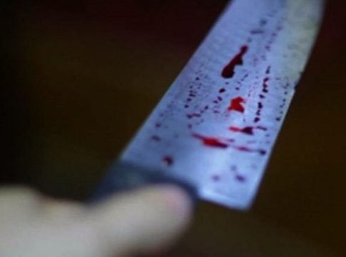 No município de Capanema, região do nordeste paraense, um homem alucinado matou outro homem com várias facadas. O assassino foi espancado por populares.
