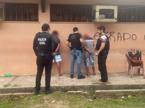 PC realiza operação para investigar a venda ilegal de vagas em filas de agências bancárias, em Barcarena. Foto: Divulgação