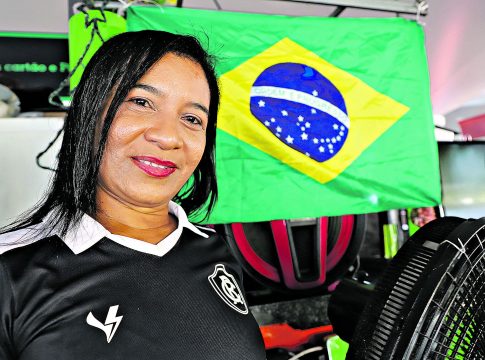 Para Lídia Assunção, a ausência do atacante deve complicar a atuação brasileira, mas que o Brasil vai levar a melhor. Foto: Irene Almeida/Diário do Pará.