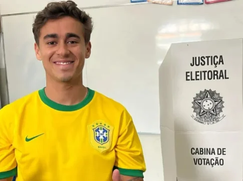 O deputado federal eleito Nikolas Ferreira (PL-MG) teve sua página no Twitter suspensa, neste sexta-feira (4), por uma decisão judicial. Foto: Divulgação