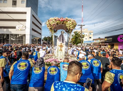 Após dois anos, católicos voltam às ruas para celebrar o Círio de Nossa Senhora da Conceição. Foto: Agência Santarém