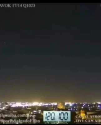  Pilotos da Azul e da TAM avistaram luzes no céu de Porto Alegre e a conversa com a torre de controle do Aeroporto Salgado Filho foram parar nas redes sociais. Foto: Divulgação
