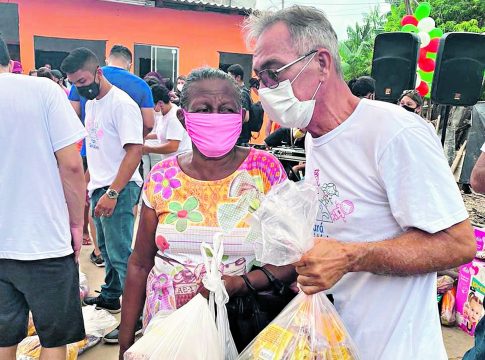 Os grupos Valorização, Integração e Dignificação do Doente de Aids (ParaVidda), Pará Solidário e o Sorrisos dos Rios já estão recebendo doações para ações de final de ano. Foto: Divulgação