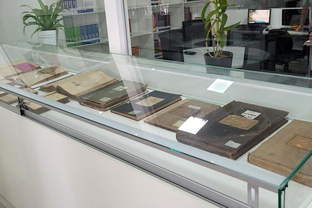 O novo espaço cultural público fará parte da biblioteca pública que foi entregue no mês de maio e conta com cerca de 400 livros. Foto: Agência Pará O novo espaço cultural público fará parte da biblioteca pública que foi entregue no mês de maio e conta com cerca de 400 livros. Foto: Agência Pará