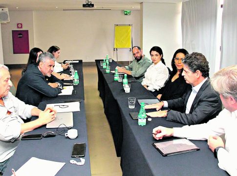 Representantes da Vale se reuniram com deputados estaduais no dia 18 deste mês.
FOTO: OZÉAS SANTOS/ALEPA