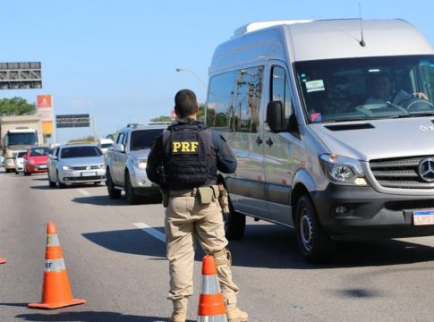 Manifestantes inconformados com a derrota de Bolsonaro nas urnas protestam pelo país. Foto: PRF/Divulgação