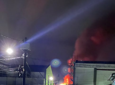 VÍDEO: fogo atinge Centro de Distribuição do Líder em Belém